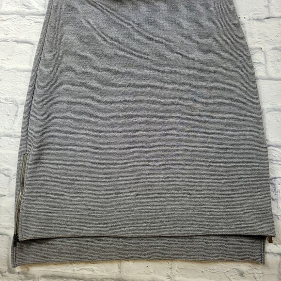 Banana Republic Gray Cowl Neck Sleeveless Knit Dress size Medium - Picture 4 of 15